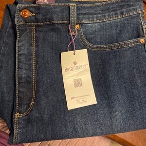 NWT Gloria Vanderbilt jeans